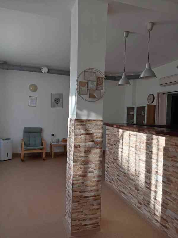 Přenechám kompletně vybavený kosmetický salón - foto 15