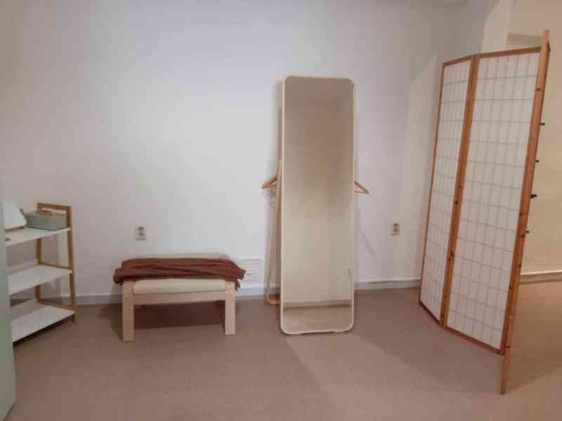 Přenechám kompletně vybavený kosmetický salón - foto 3