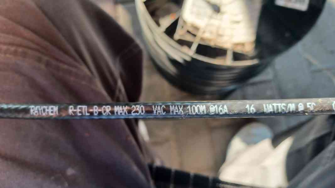 Topný samoregulovatelný kabel 16W/230V - foto 3