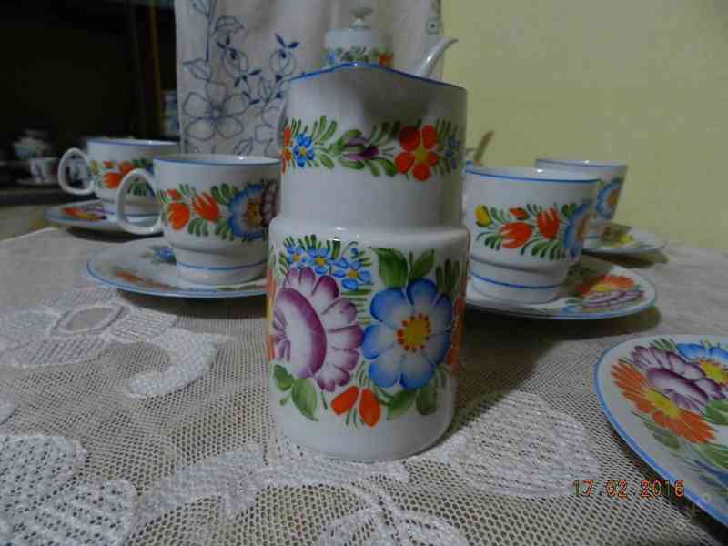 Krásný kávový malovaný servis 6 osob květy Chodsko - foto 5