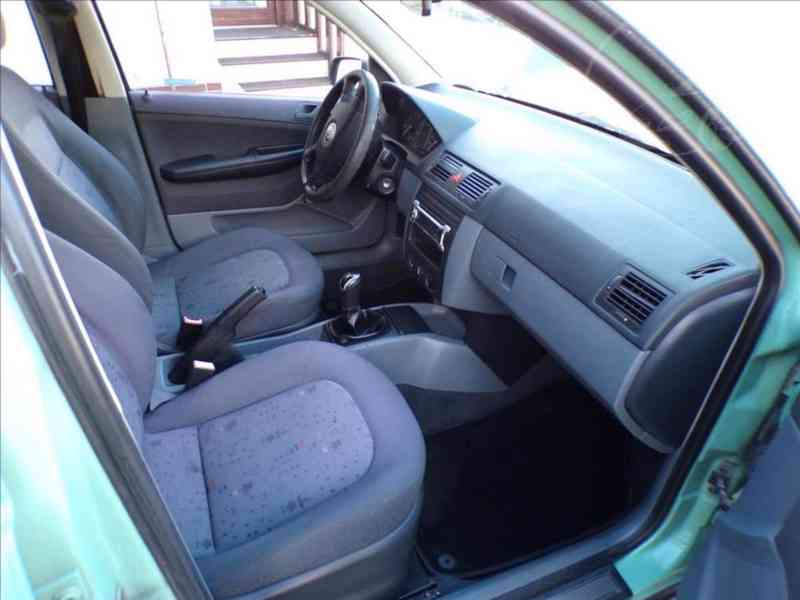 Škoda Fabia 1,4 MPI - foto 10