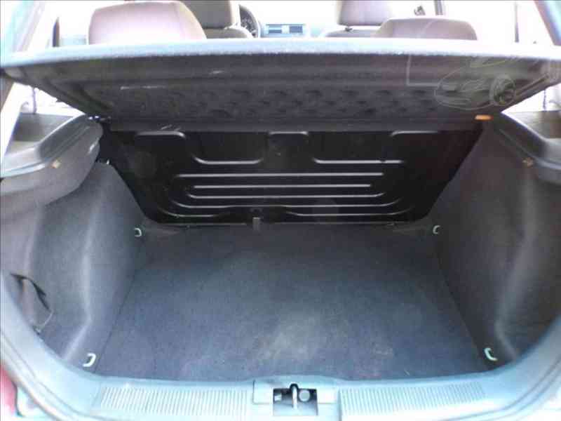 Škoda Fabia 1,4 MPI - foto 8