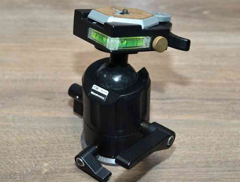 Manfrotto #268 střední a velký formát*Nosnost:12kg - foto 5