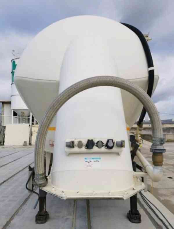 35m3 silo návěs 39/35.5t cisterna Kaessbohrer SSL35 - foto 4