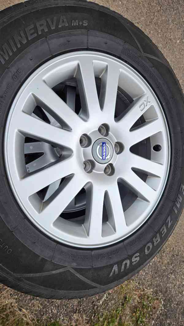 Alu kola originál Volvo – 17″ / 5×108 / ET49 ✨ Číslo dílu: 3 - foto 2