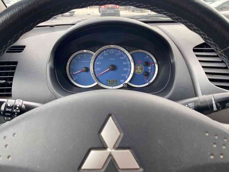 Mitsubishi L200 Intense 2,5d 100kw - foto 7