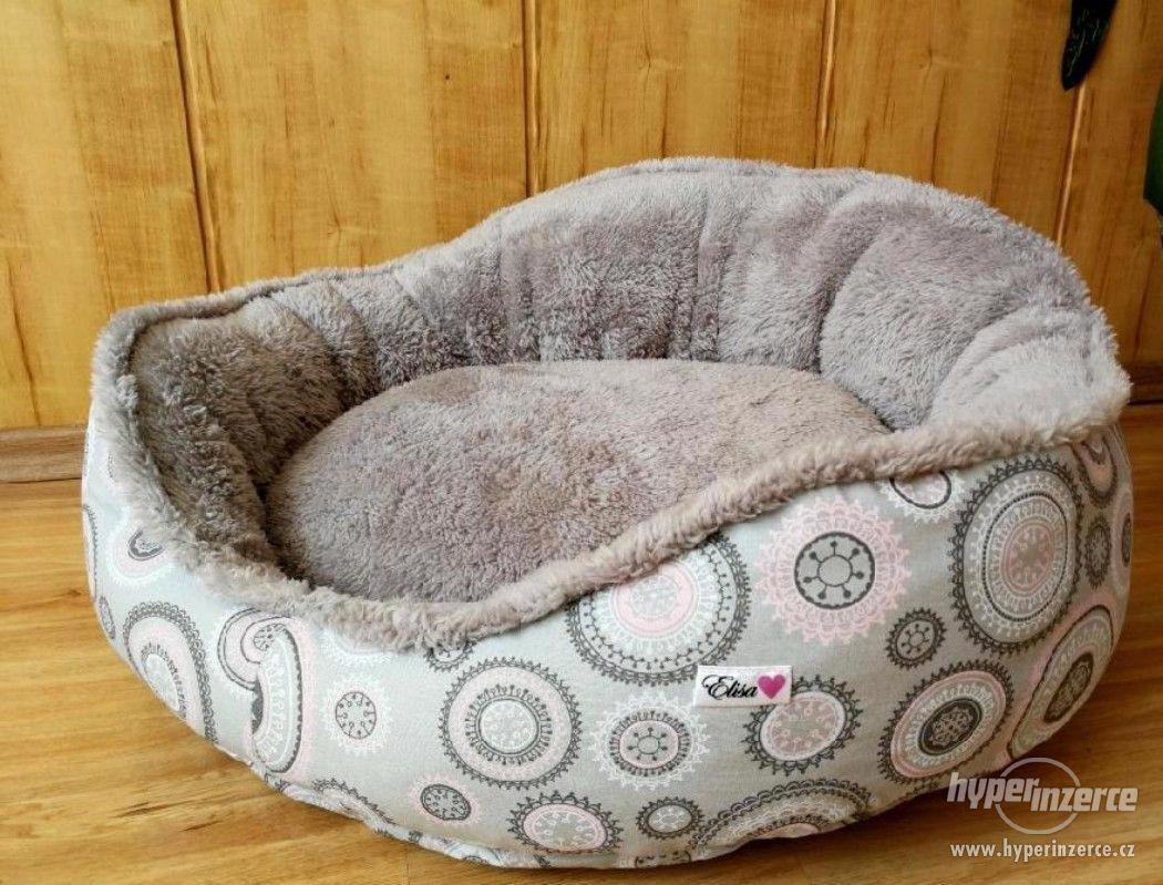 Pelíšek pro menší plemena psů a kočičky - foto 1