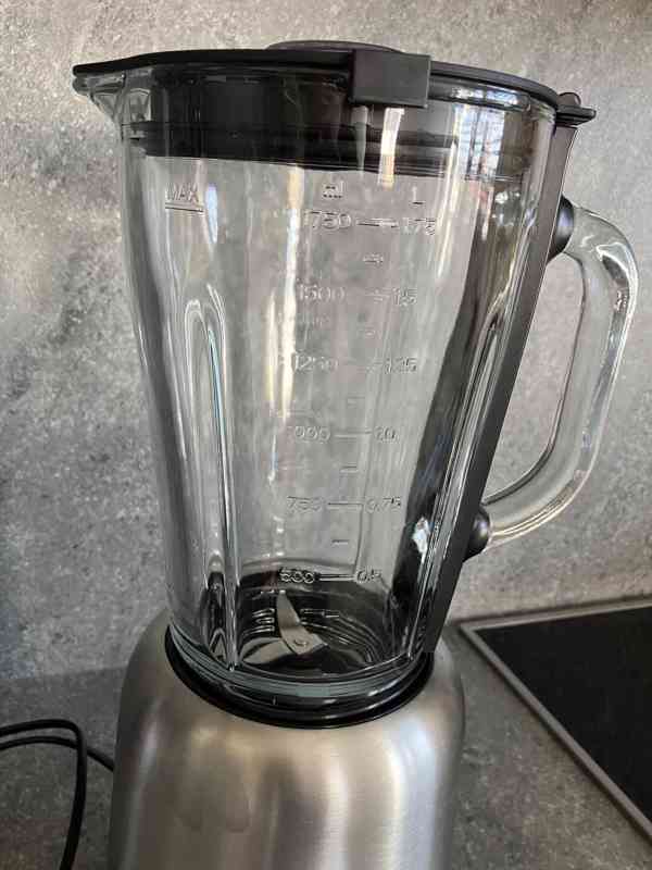 Stolní mixér, téměř nový - foto 2