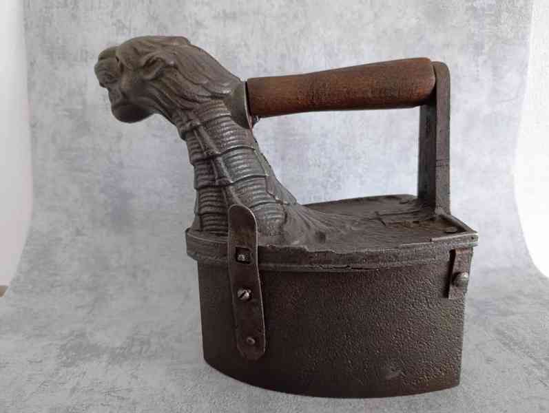 DRAK atypická žehlička do vaší sbírky. Doprava zdarma - foto 6