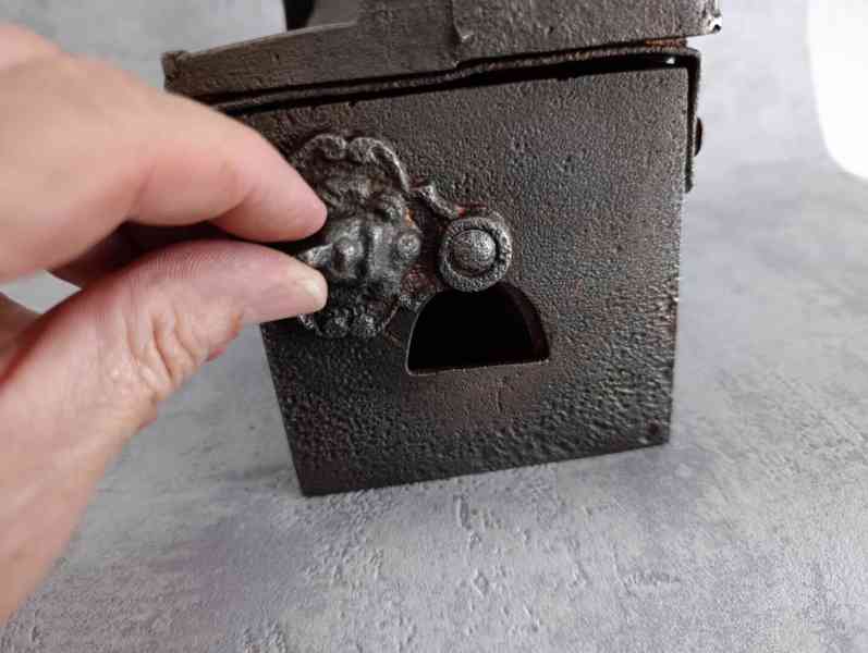 DRAK atypická žehlička do vaší sbírky. Doprava zdarma - foto 22