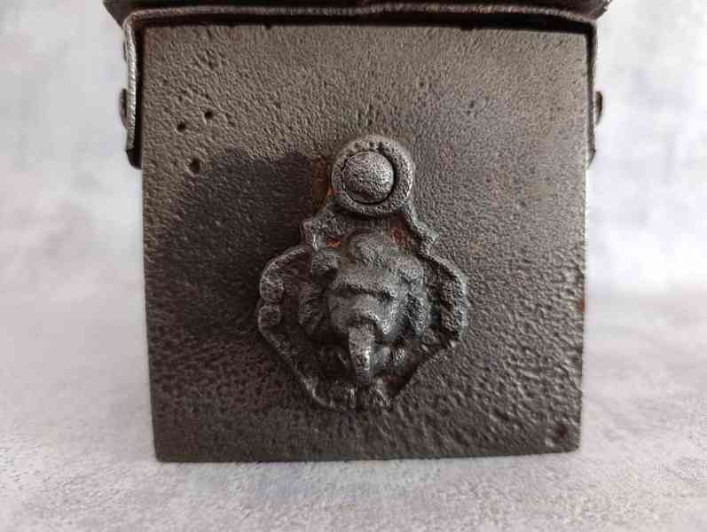 Obrovská atypická komínová žehlička, 9,65kg TOP - foto 12