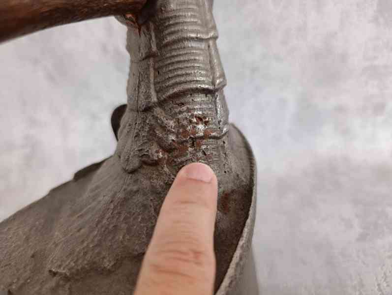 Obrovská atypická komínová žehlička, 9,65kg TOP - foto 16