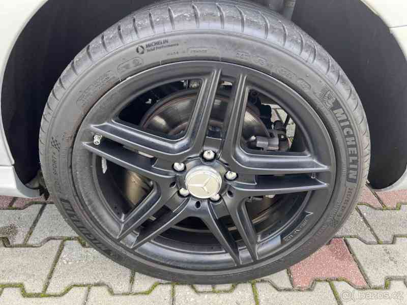mercedes C 220 - foto 8