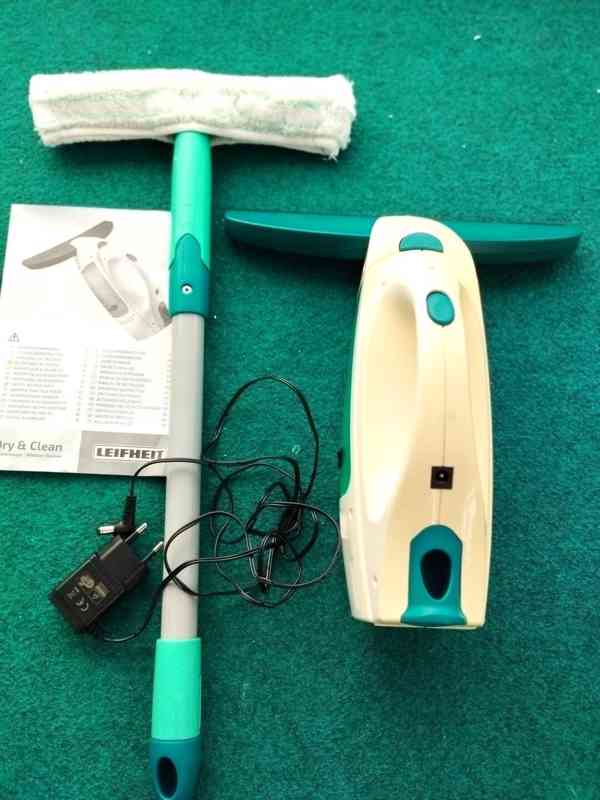 Vysavač na mytí oken zn.Leifheit - foto 2