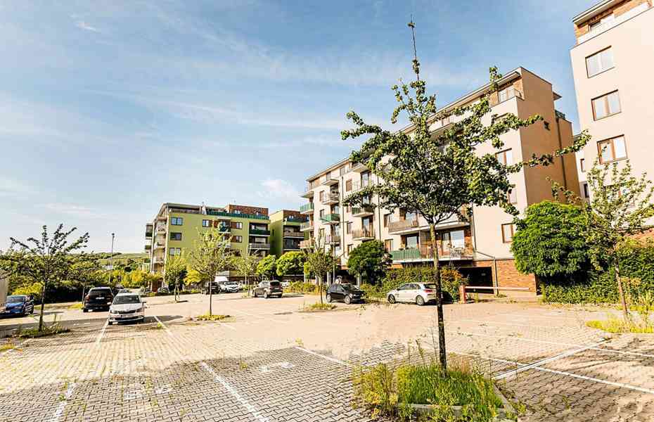 Pronajmu novostavbu 2+kk Brno, U Leskavy.  55 m2 - foto 19