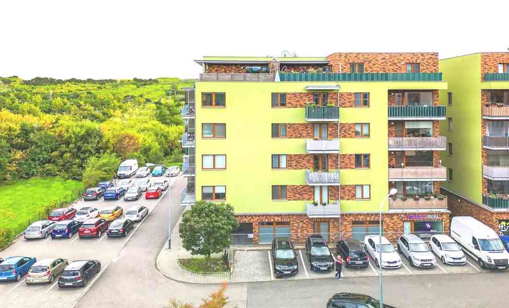 Pronajmu novostavbu 2+kk Brno, U Leskavy.  55 m2 - foto 2