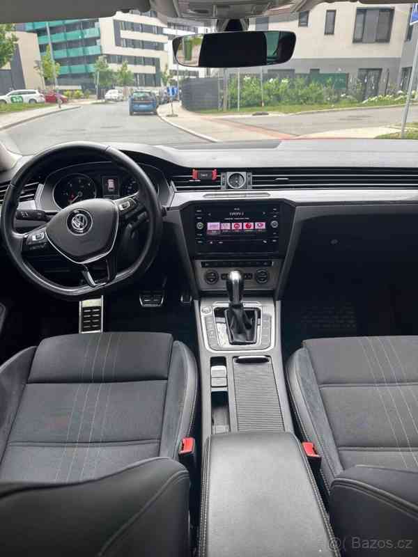 Volkswagen Passat 2,0 b8 Alltrak - foto 7