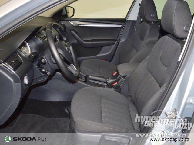 Škoda Octavia 2.0, nafta, automat, vyrobeno 2017, navigace - foto 5