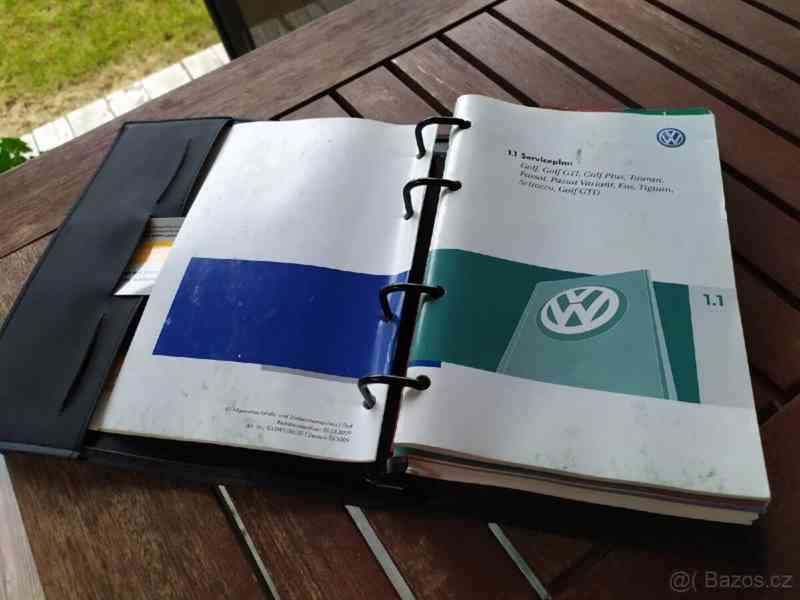 Volkswagen Golf 1,4 i 59kW Comfortline černá - foto 13