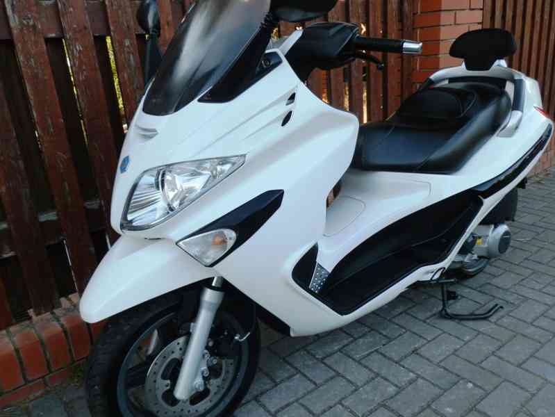 Piaggio X-Evo 125 2012 - foto 13