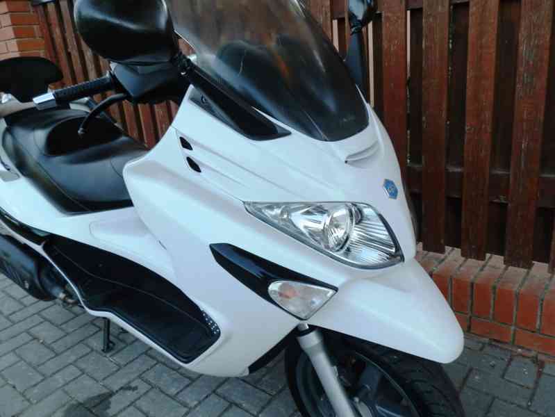 Piaggio X-Evo 125 2012 - foto 24