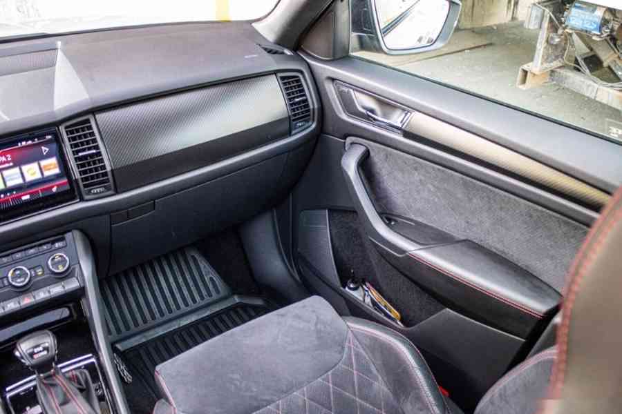 Škoda Kodiaq 2.0 TDI SR RS DSG 4x4 - foto 17