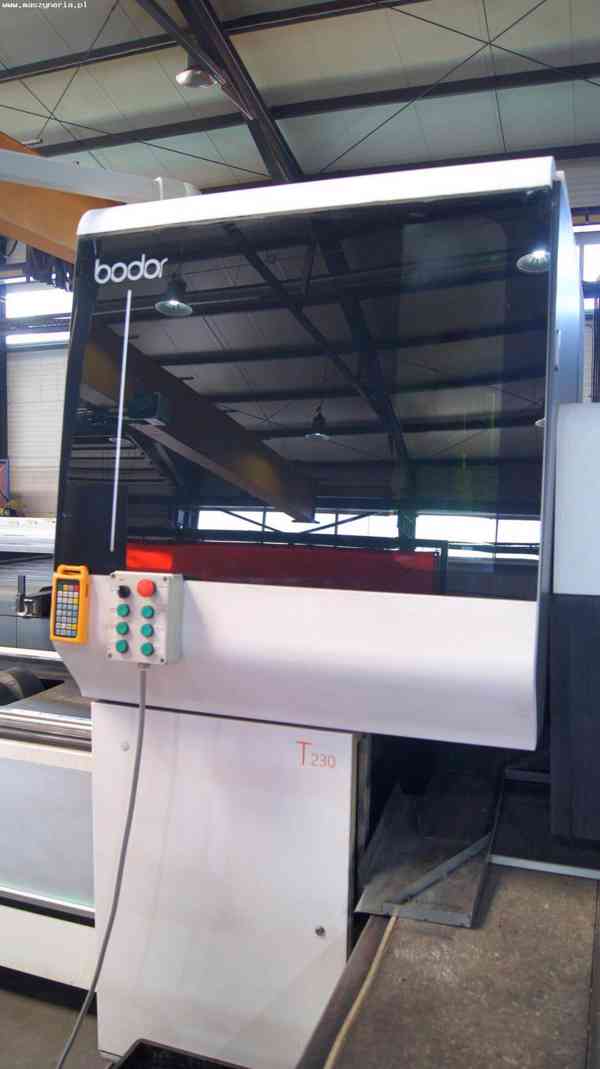  Fiber laser na trubky a profily BODOR T230 - foto 5