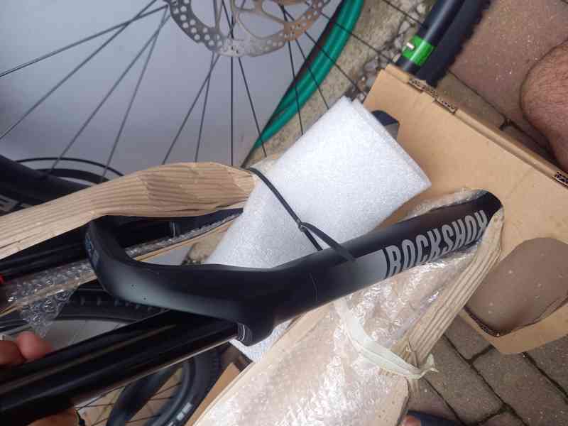 Celoodpružené jízdní kolo Škoda- Superior MTB+ Shimano Deore - foto 17