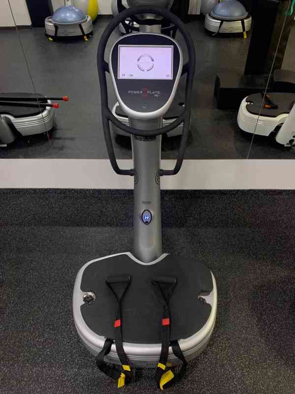 Cvičební přístroj Power Plate 7 - foto 2