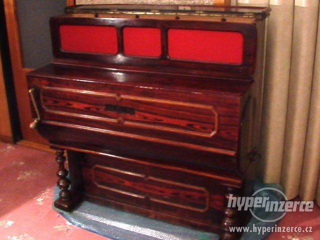 Flašinet se zvonkohrou Orchestrion piano - foto 2