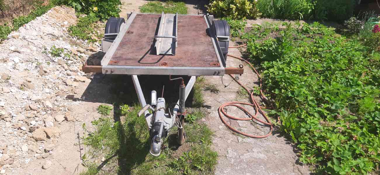 Přívěsný vozík – vhodný k opravě - foto 2