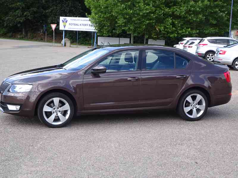 Škoda Octavia 2.0 TDI r.v.2013 (110 kw) DPH Koupeno v ČR - foto 3