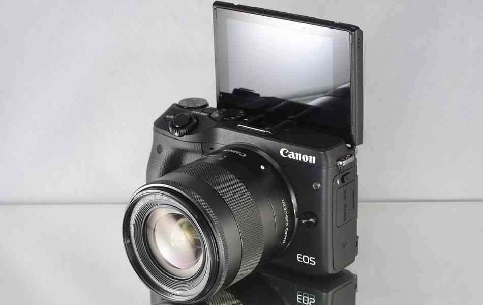 Canon EOS M3 + Objektiv EF-M 18-55mm 2600 Exp. - foto 6
