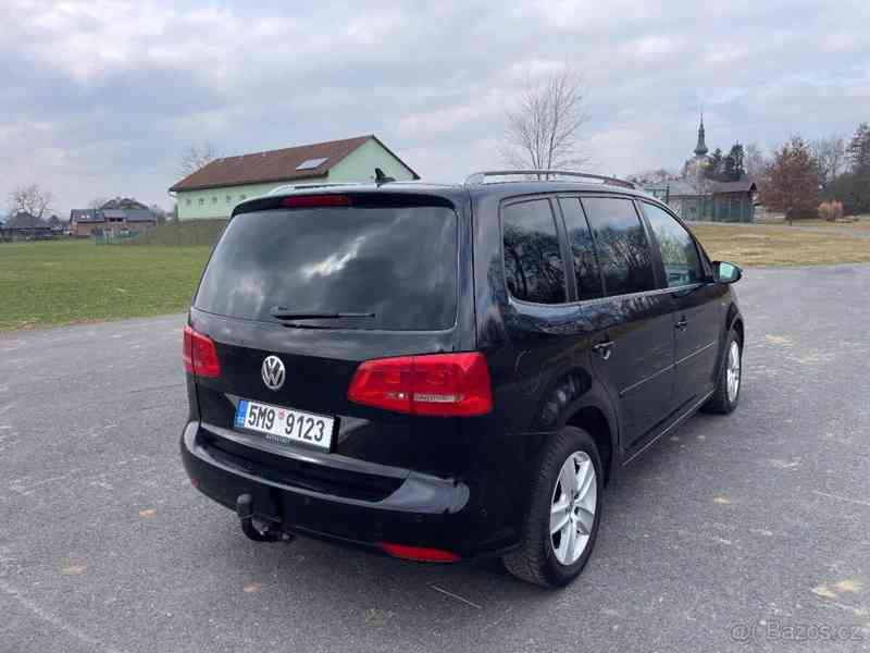 Volkswagen Touran 2,0   tdi DSG - foto 12