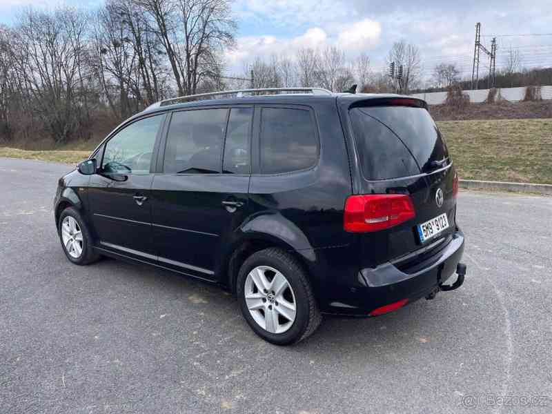 Volkswagen Touran 2,0   tdi DSG - foto 3