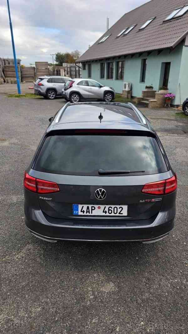 Volkswagen Passat 2,0 BiTDI 176 kW 4Motion DSG – 201 - foto 11