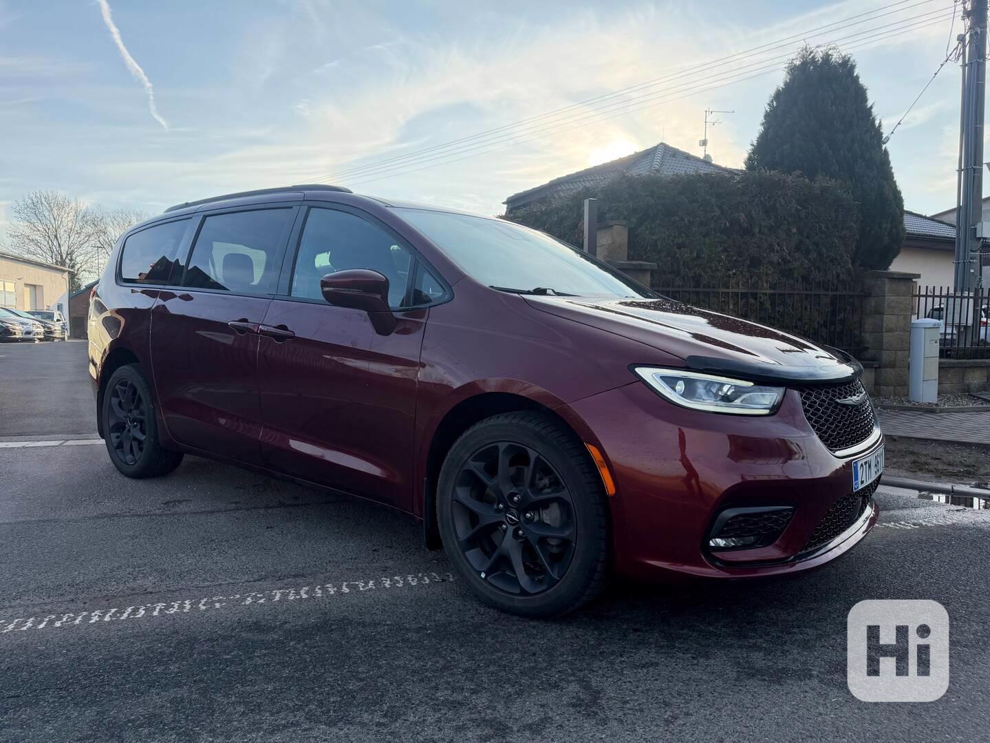 Chrysler Pacifica 3,6 4x4 AWD SType Radar 2022 - foto 1