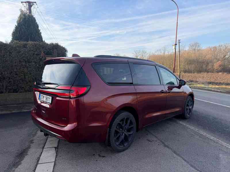 Chrysler Pacifica 3,6 4x4 AWD SType Radar 2022 - foto 4