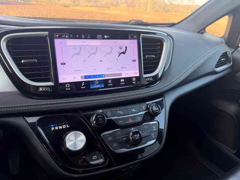 Chrysler Pacifica 3,6 4x4 AWD SType Radar 2022 - foto 15