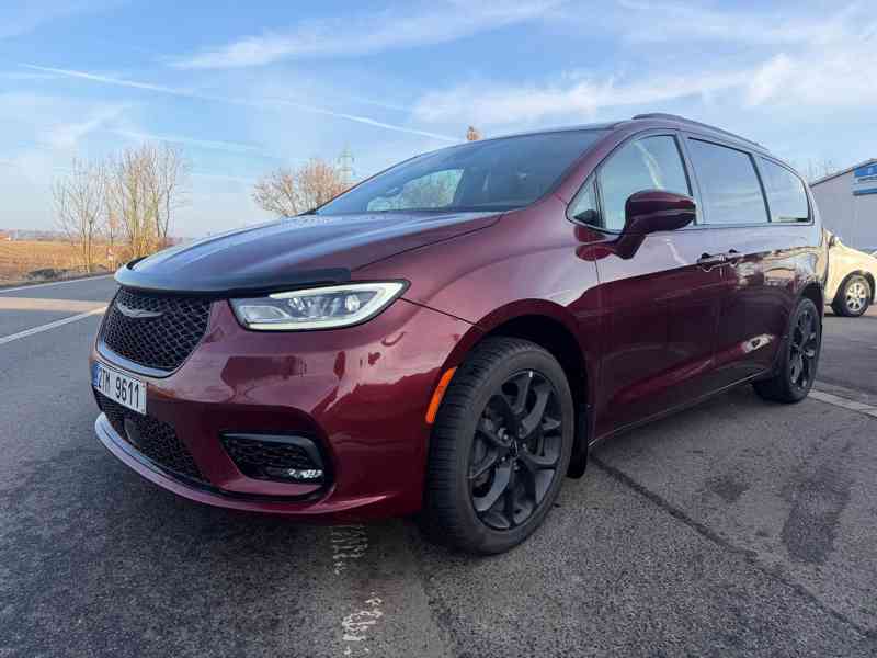 Chrysler Pacifica 3,6 4x4 AWD SType Radar 2022 - foto 2