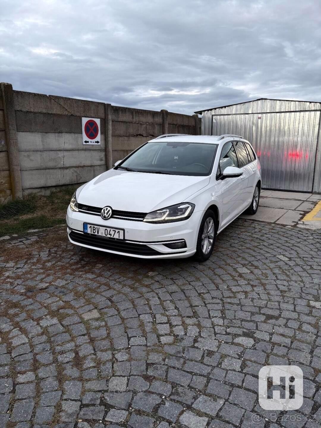 Volkswagen Golf 1,6   TDI 85 kW | 12/2017 | Full LED - foto 1