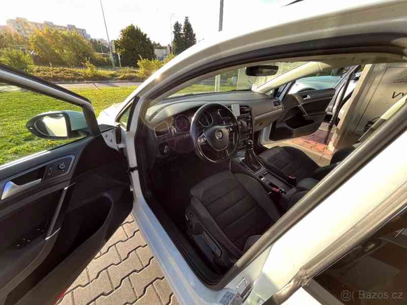 Volkswagen Golf 1,6   TDI 85 kW | 12/2017 | Full LED - foto 4