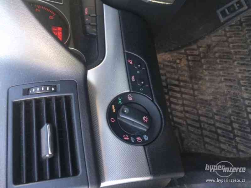 Audi A4 2.0 tfsi Quattro - foto 5