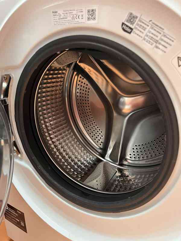 Pračka, Haier HW80-B14959TU1, 1.5 roku stará - foto 2