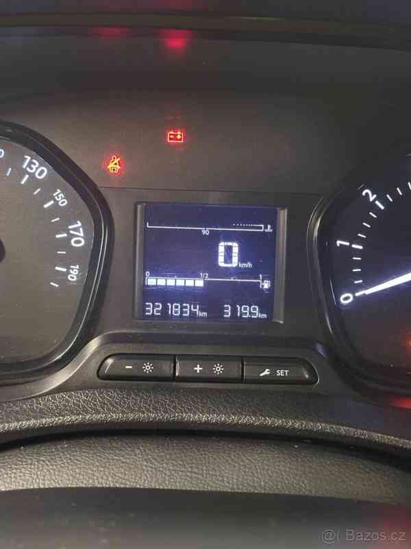 Peugeot Expert 2,0   HDi, r. 2018 - foto 8