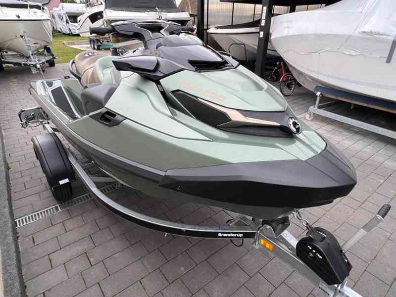 Sea-Doo GTX LTD 3-up 300hp iDF Audio - foto 2