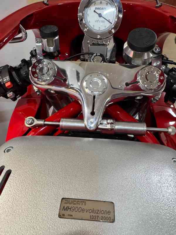 Ducati MH900e /  Evoluzione / Mike Hailwood / 1.majitel - foto 10