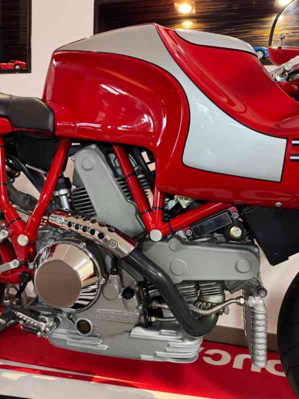 Ducati MH900e /  Evoluzione / Mike Hailwood / 1.majitel - foto 5