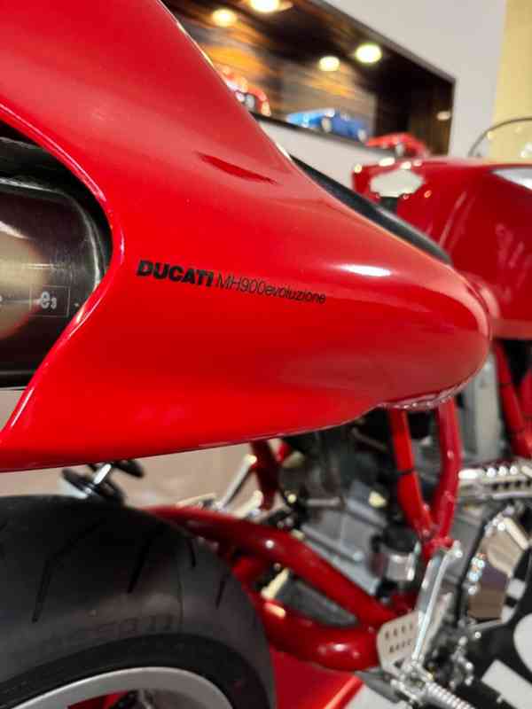 Ducati MH900e /  Evoluzione / Mike Hailwood / 1.majitel - foto 3