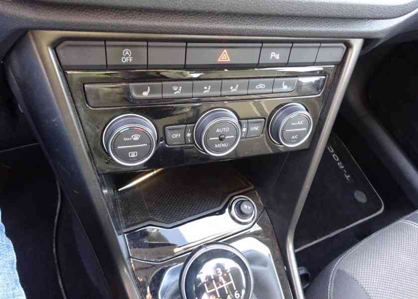 Volkswagen T-Roc 1.5 TSI r.v.2018 (110 kw) 1.Majitel ČR DPH  - foto 9